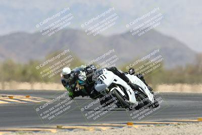 media/Apr-20-2025-CVMA (Sun) [[39090e8767]]/Race 9-Formula LW Twins Shootout/